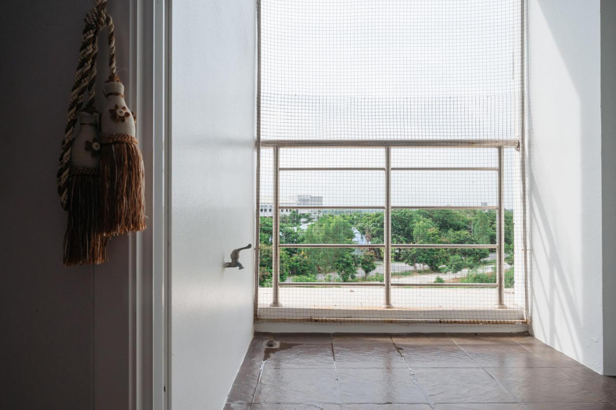 Creston Grand Hotel Suphanburi Exterior foto