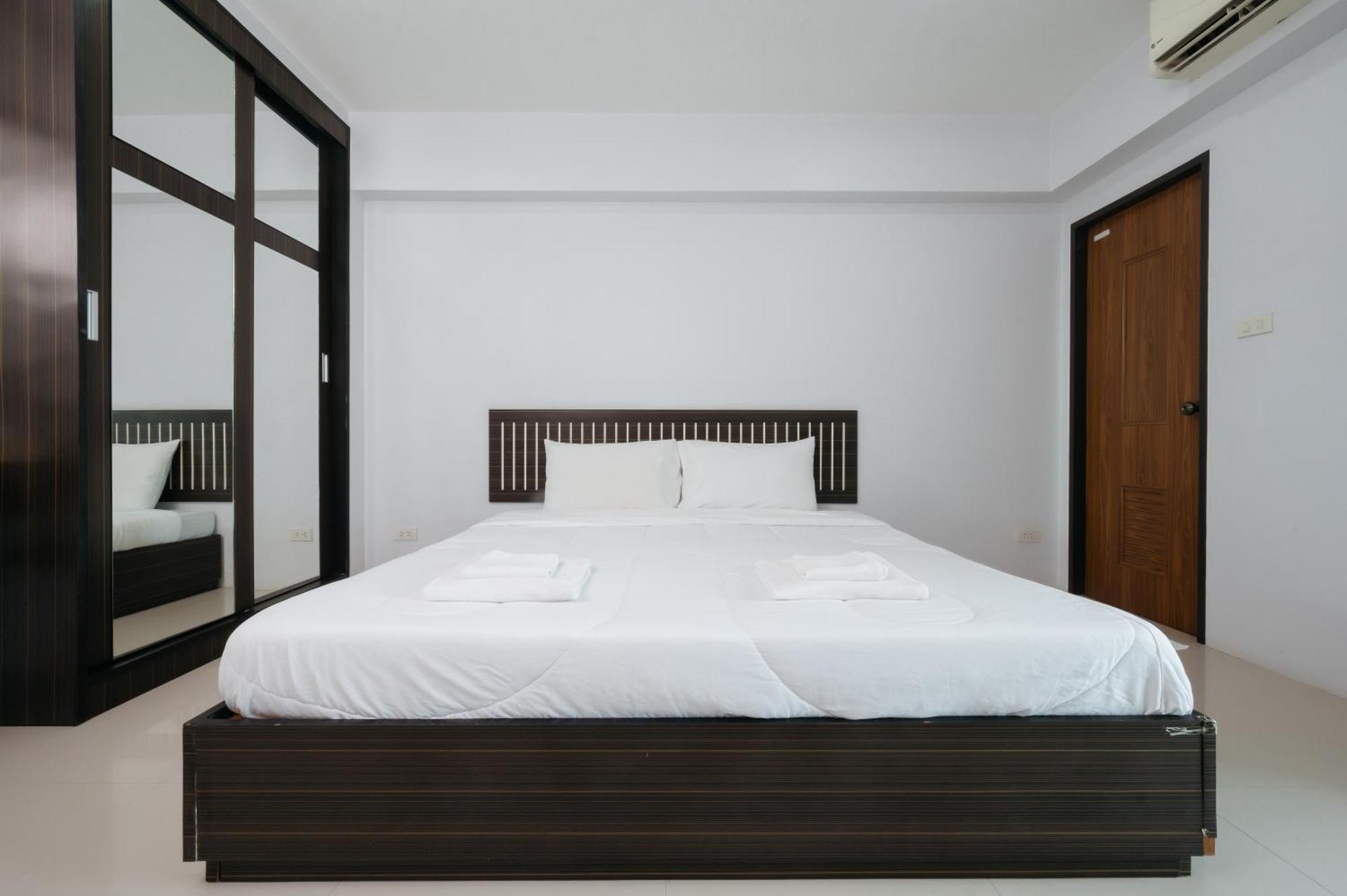 Creston Grand Hotel Suphanburi Exterior foto